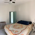 01 House - Casa Apenas Mulheres