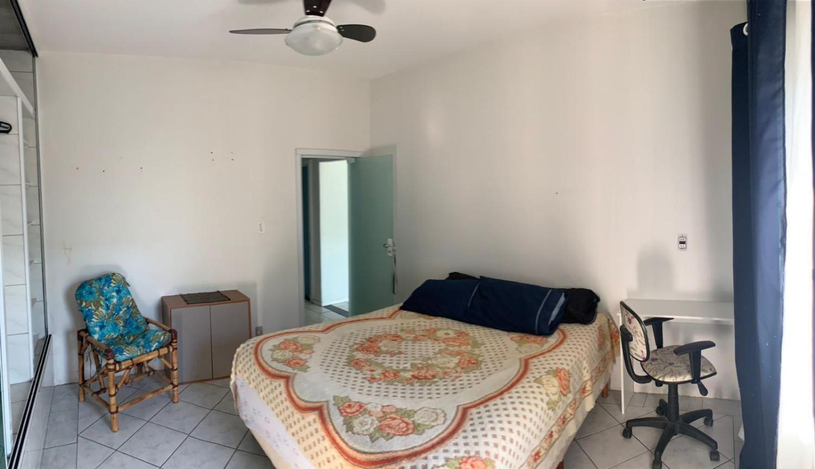 01 House - Casa Apenas Mulheres *