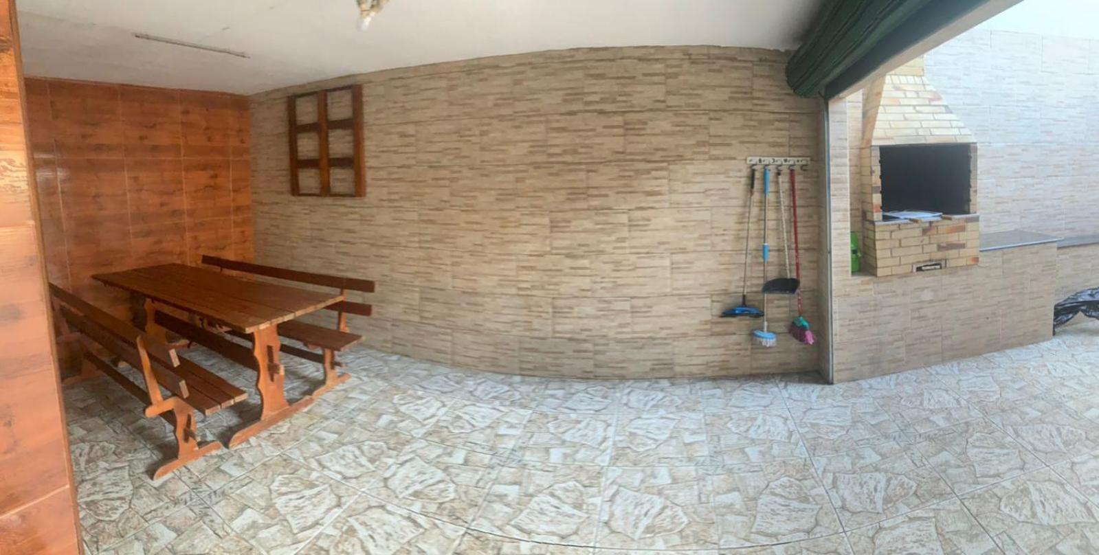 01 House - Casa Apenas Mulheres *